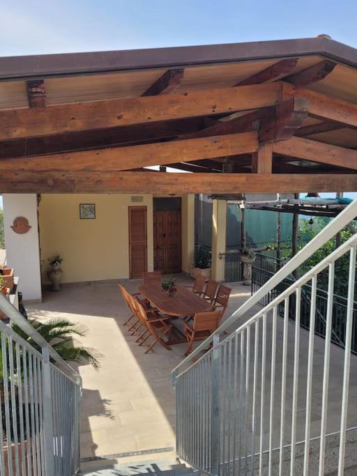 Sun & Relax, Relaxing Location With Seaview Villa มัสซาลูเบรนเซ ภายนอก รูปภาพ