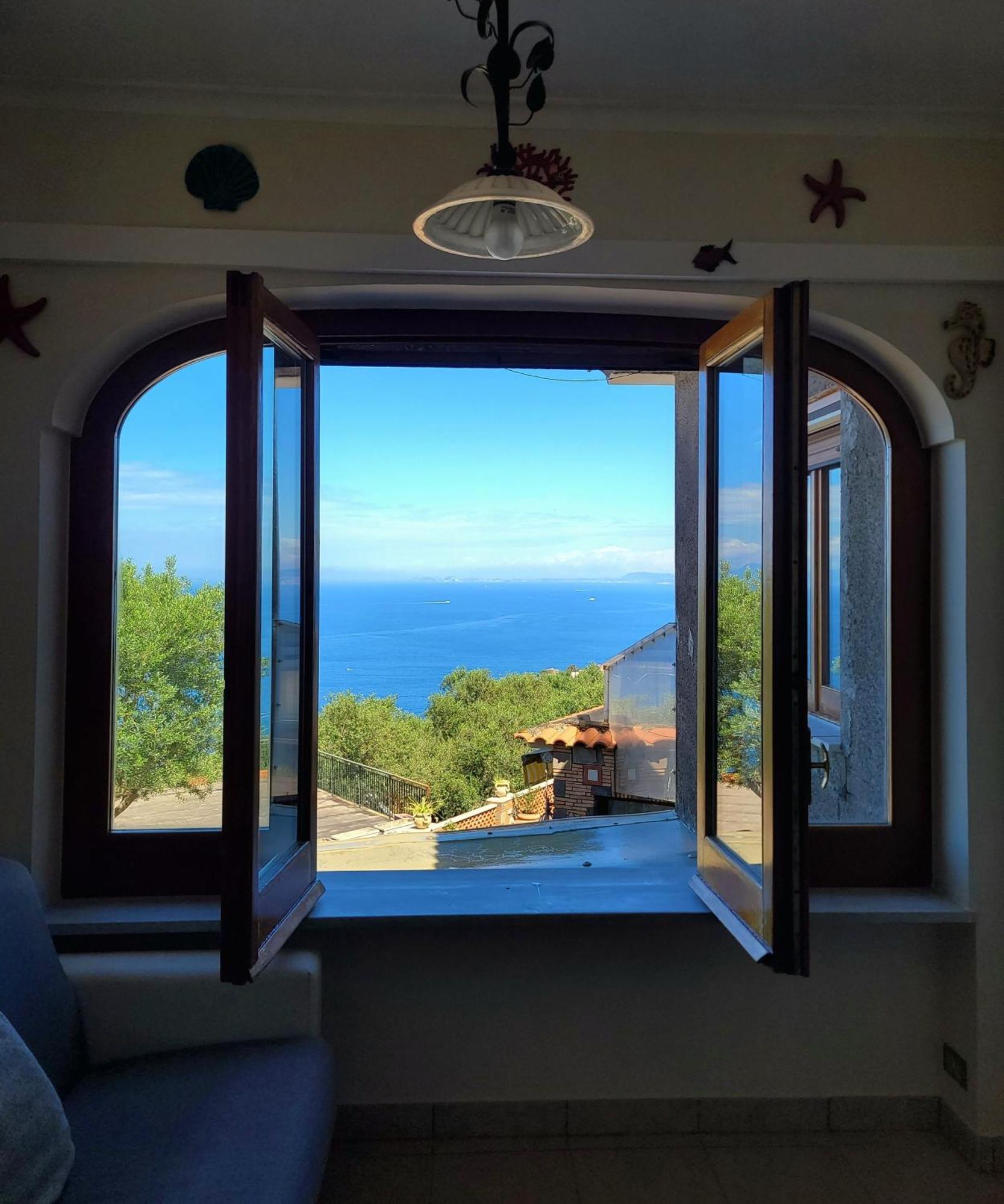 Sun & Relax, Relaxing Location With Seaview Villa มัสซาลูเบรนเซ ภายนอก รูปภาพ