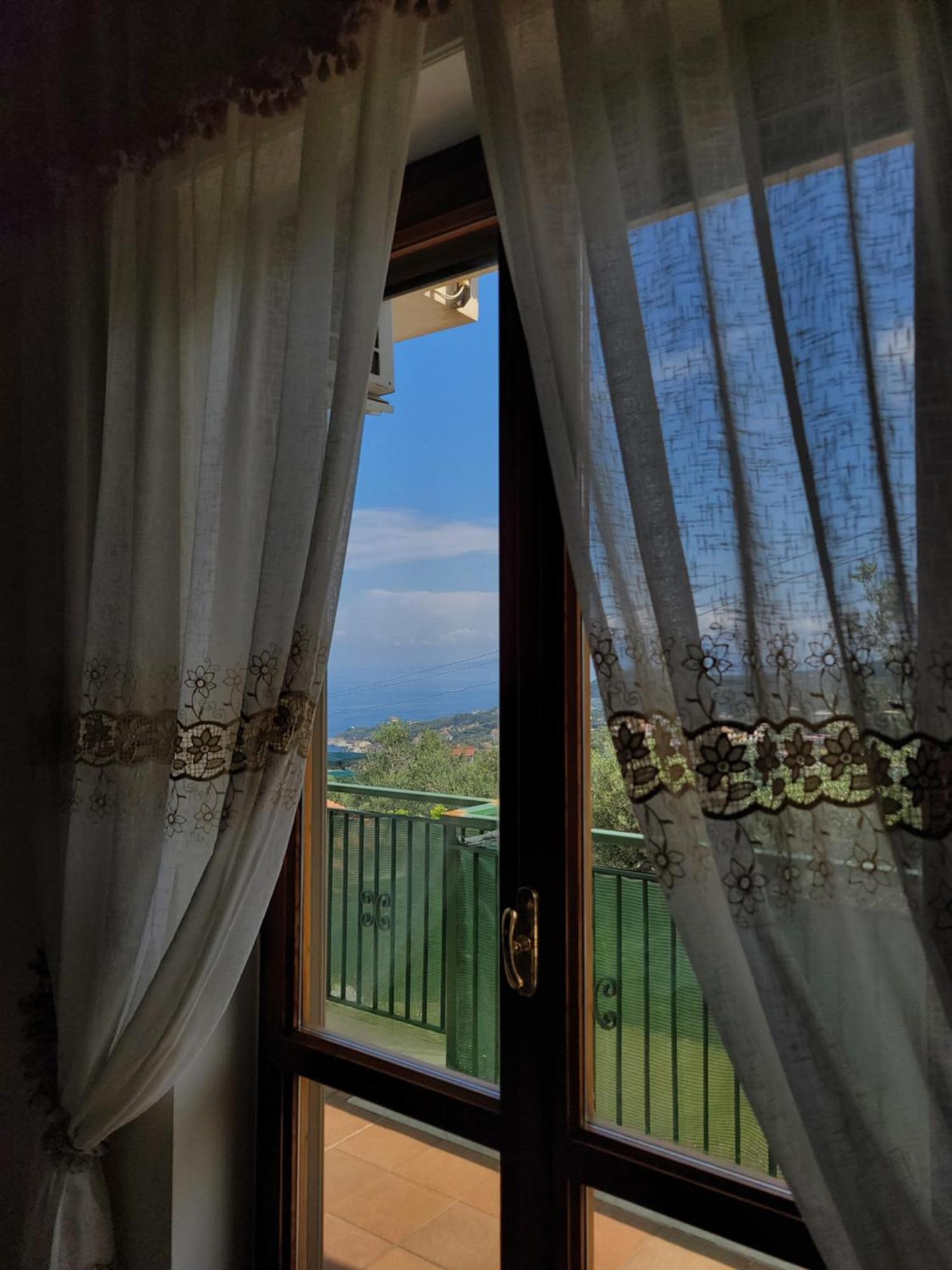 Sun & Relax, Relaxing Location With Seaview Villa มัสซาลูเบรนเซ ภายนอก รูปภาพ