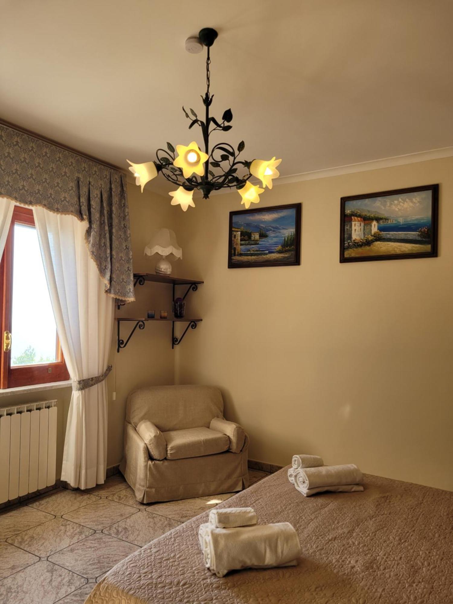 Sun & Relax, Relaxing Location With Seaview Villa มัสซาลูเบรนเซ ภายนอก รูปภาพ